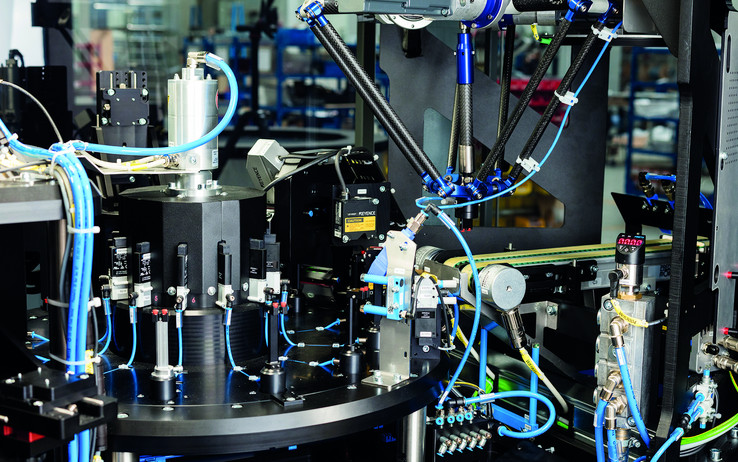 The systems that the automation technology division designs are highly com-plex. 